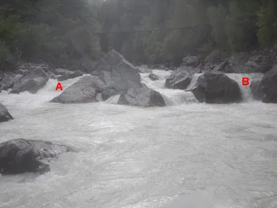 Le 2nd seuil de l’enchaînement du pont. En A le rappel, en B la pissette